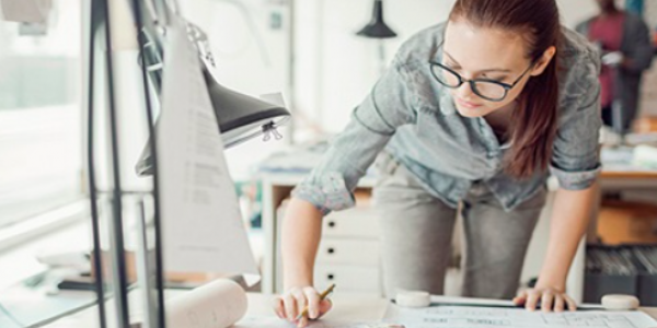 مطلوب مهندسة ديكور و مهندسة عمارة