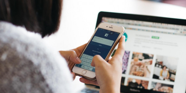 مطلوب مسئول سوشيال ميديا براتب يصل ل5000