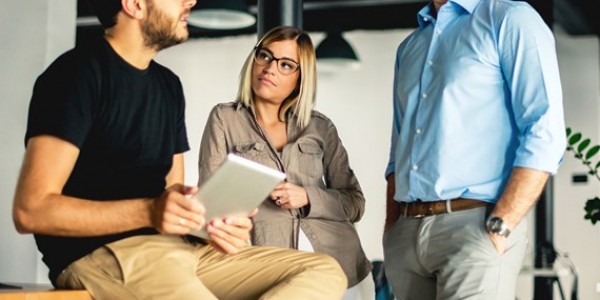 خطة التحدث والكتابة بالانجليزية للمستوى المتوسط