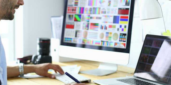 مطلوب مصمم جرافيك براتب 4500