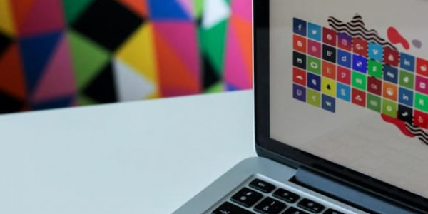 مطلوب مصمم جرافيك Graphic Designer بالقاهرة الجديدة