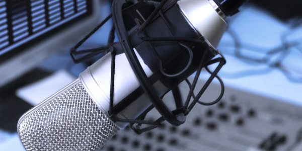 تجميعة بافضل الكورسات لكلية اعلام