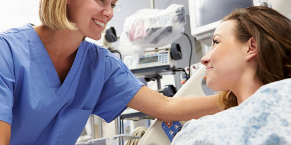 مطلوب ممرضات للعمل بمستشفيات في أبو ظبي بالامارات