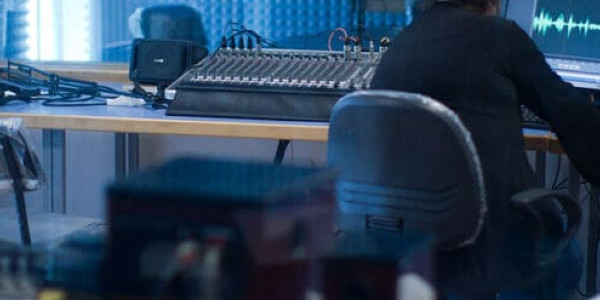 برنامج تعديل الصوت للكمبيوتر و الهاتف