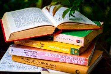افضل مجموعة كتب فى اكتر من مجال