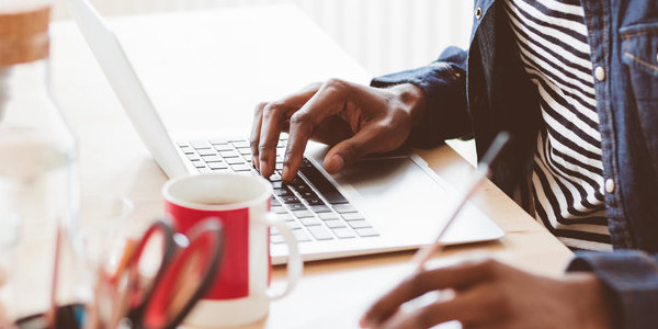 مطلوب وكيل مركز الاتصال لشركة بالقاهرة الجديدة