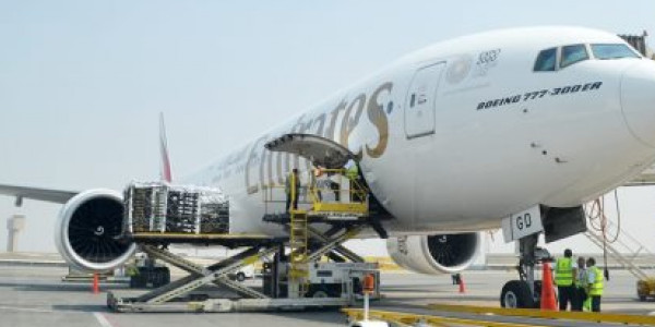 فتح باب التقديم كموظفي خدمة العملاء للعمل بشركة طيران الامارات