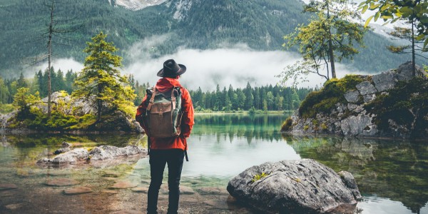 دليلك الشامل لو بتفكر تسافر لاى دولة