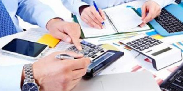 مطلوب محاسب موقع للعمل بشركه انشاءات