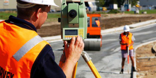 تحميل لمختلف برامج نظم المعلومات الجغرافية وقسم مساحة