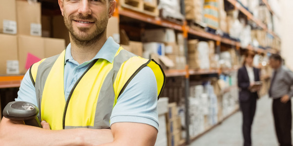 مطلوب امين مخزن