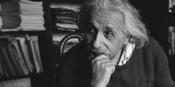 51 اقتباس من أقوال أينشتاين