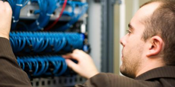 مطلوب فني شبكات بالجيزة