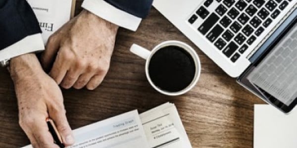 مطلوب مساعد إداري بالبنوك الحكومية