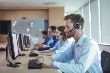 مطلوب Call center لغات براتب يصل ل20000