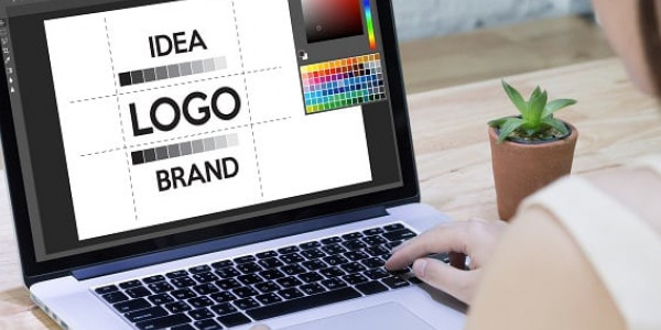 مطلوب  Social Media & Graphic Designing specialist