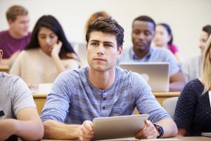كورس الجامعة الامريكية كامل لتعلم اللغه الانجليزية للمبتدئيين